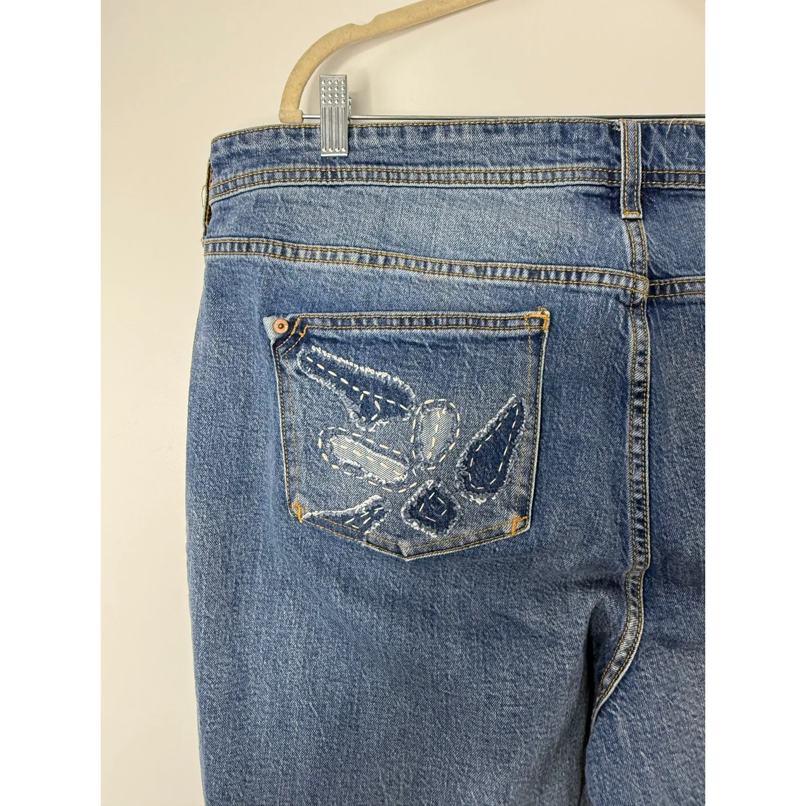 Pilcro by Anthropologie Slim Boyfriend Jeans 18W Embroidered Floral Patchwork - Image 6