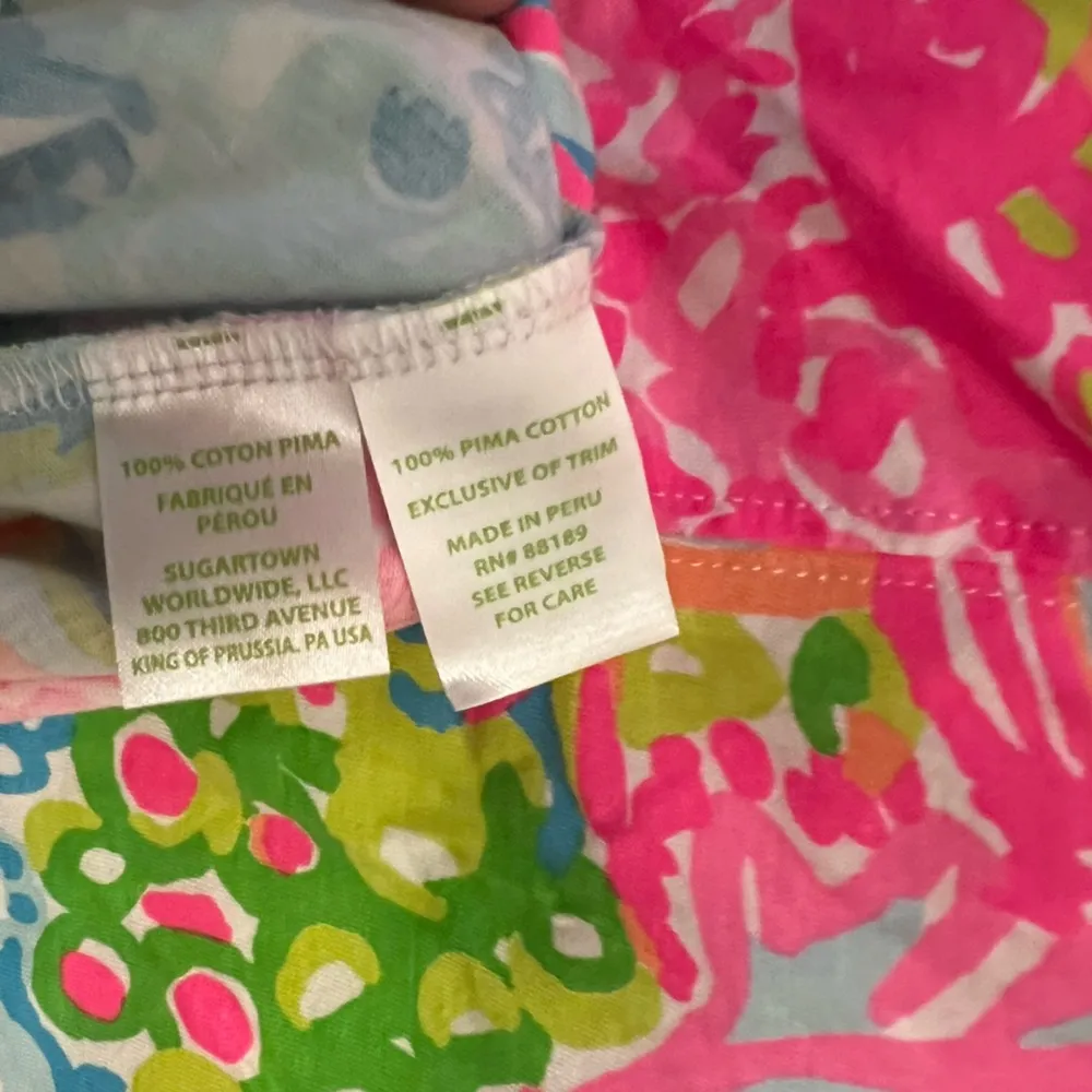 Lilly Pulitzer Brewster Dress in the "More Lovers Coral” Size XS - Image 4