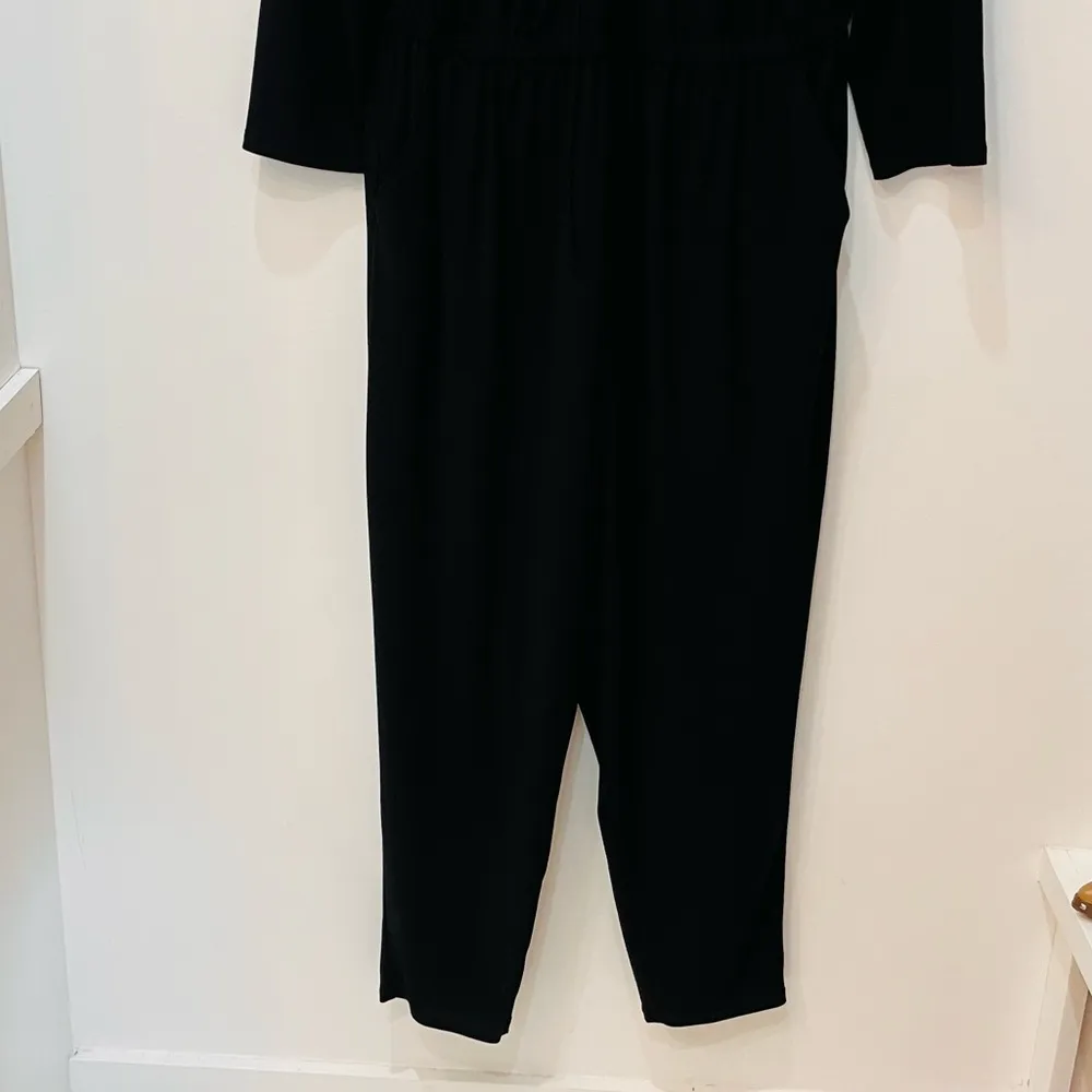NWT Torrid Black Crepe Lace-Up Jumpsuit size 2 X - Image 4