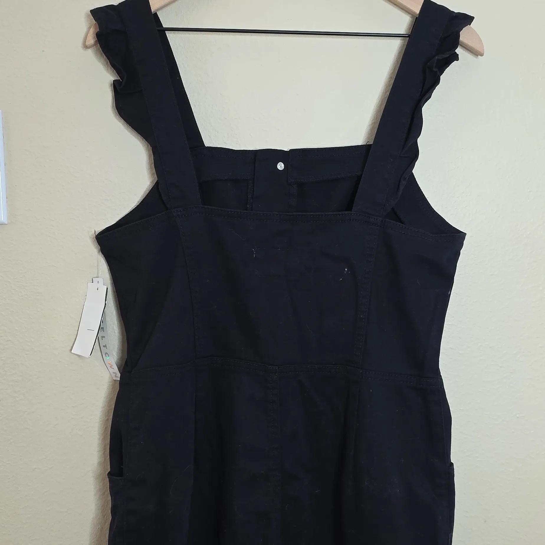 Tinseltown Jumpsuit Overalls Denim Ruffle Straps Button Up Black Size Large NWT - Image 7