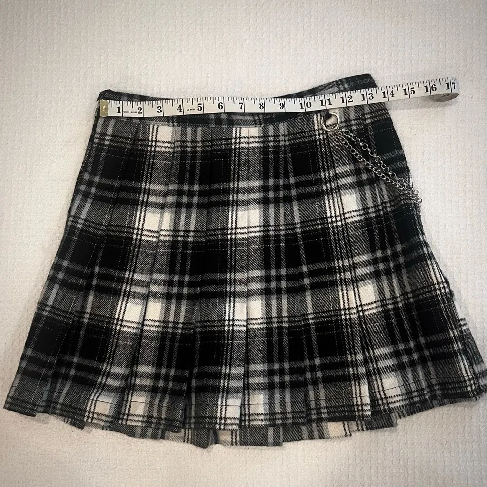 Angel Kiss Black & Gray Biker/Grunge Plaid Flannel Pleated Mini Skirt Medium - Image 9
