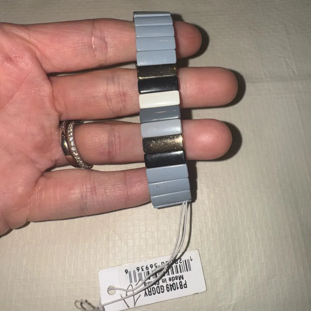 Gray and Black Stretch Bracelet - Image 2