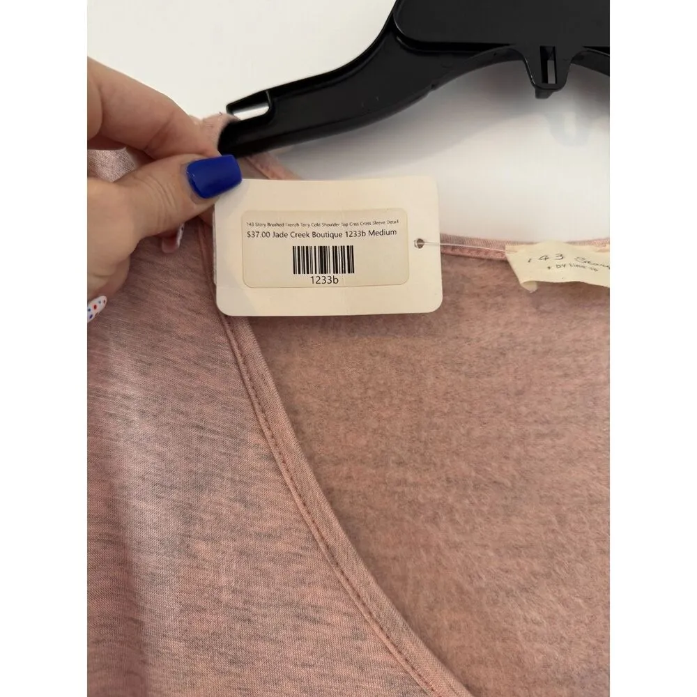 NWT Pink Cold Shoulder Top - Image 5