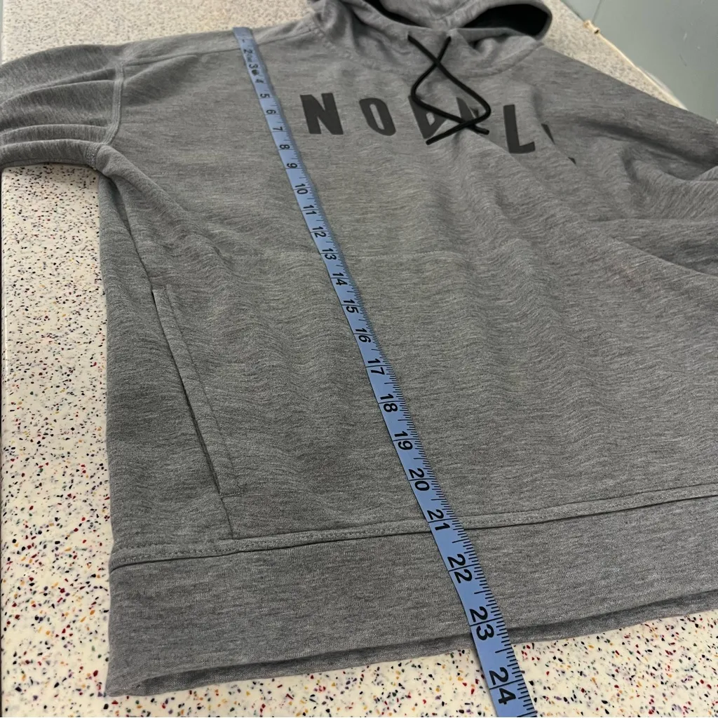 NOBULL Women’s Light Gray Hooded Sweatshirt Activewear Size M - Image 6