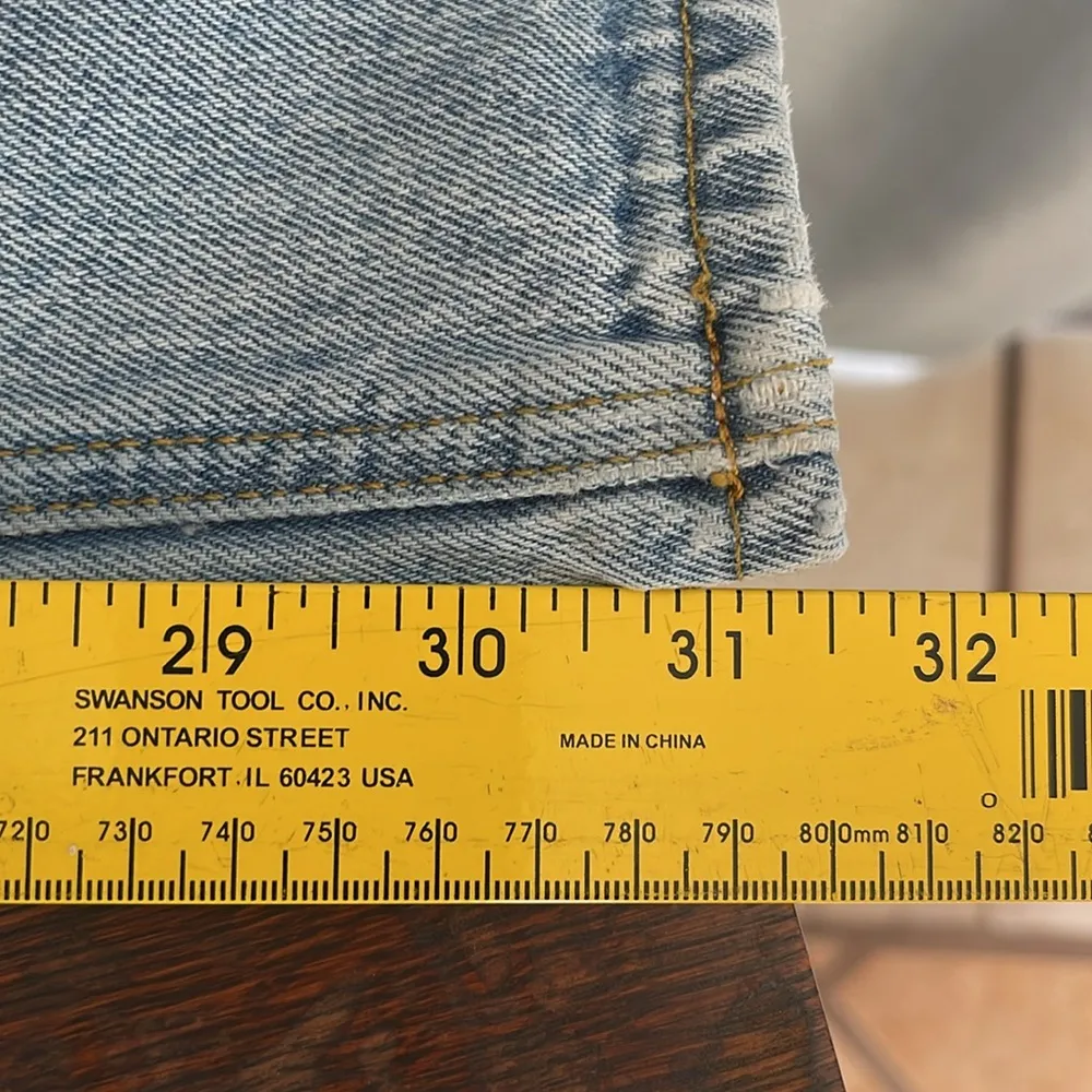 Good American Blue Straight Leg Denim 90’s jeans - Image 9