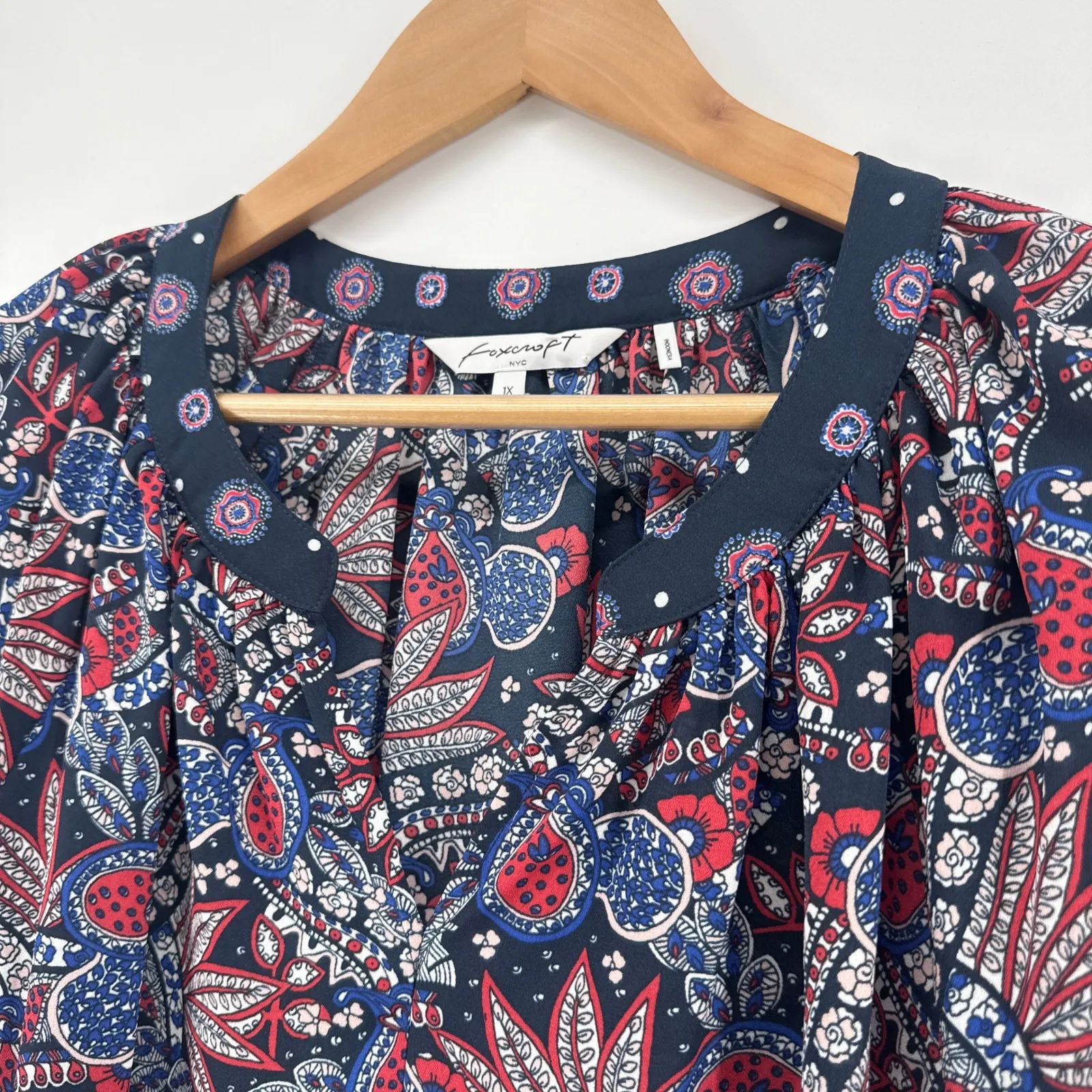 Foxcroft 1X Navy Red Floral Print Long Sleeve V Neck Blouse Womens Career Office - Image 2