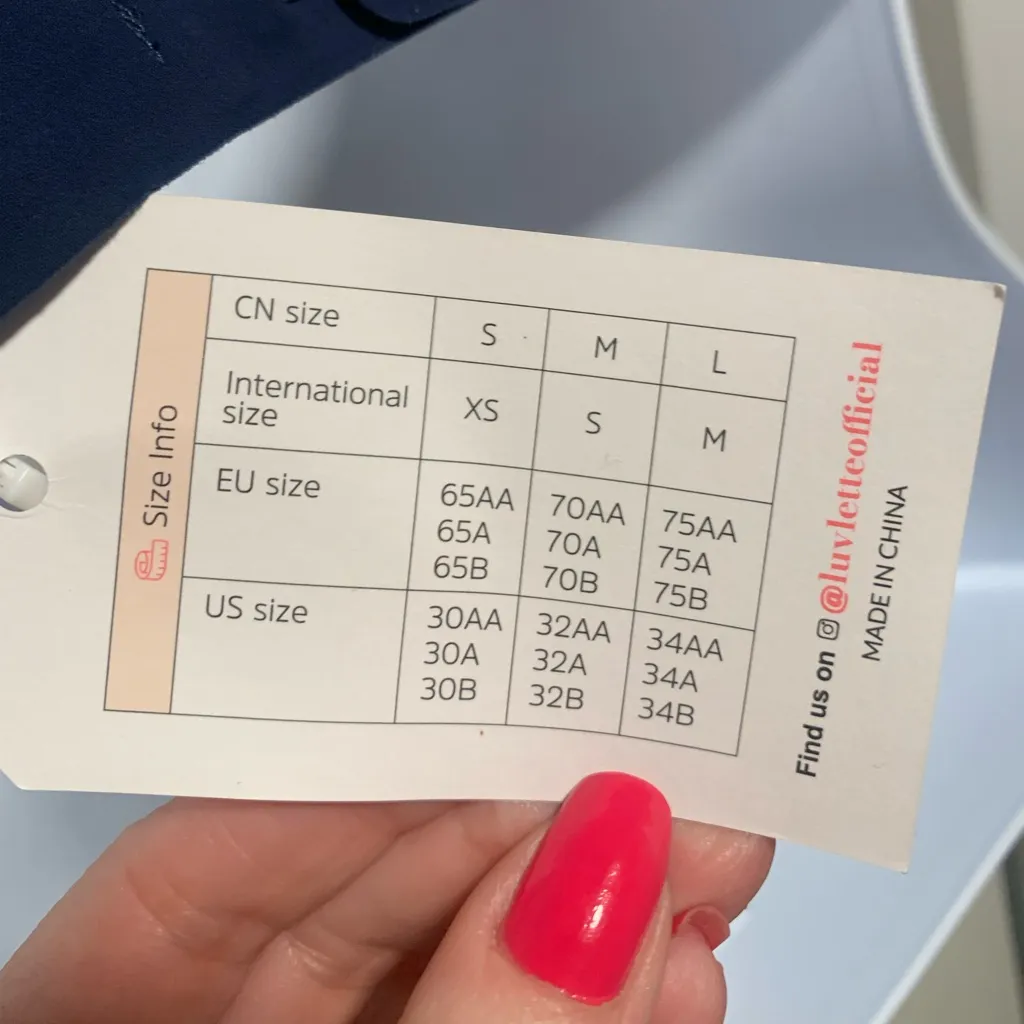 NWT Navy Blue Ubra Size L - Image 7