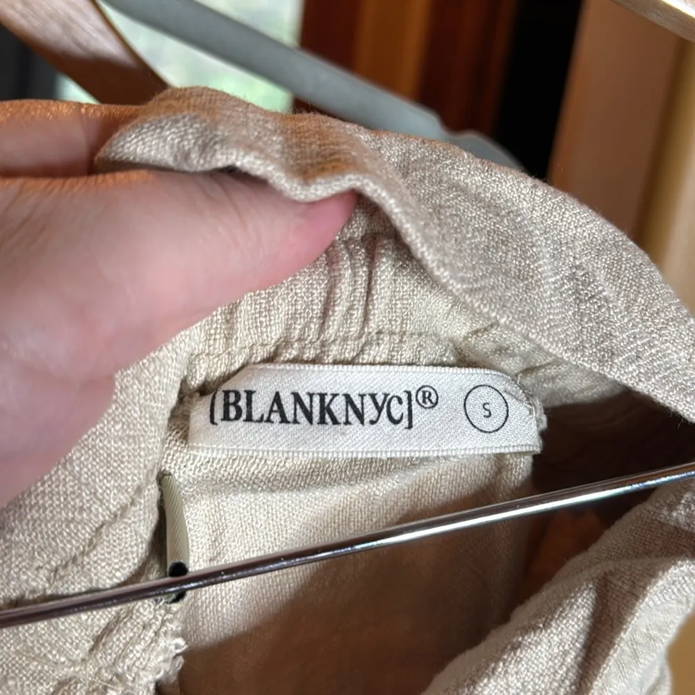 NWOT Blank NYC Cream High Waist Linen Blend Paper Bag Distressed Shorts Sz Small - Image 7