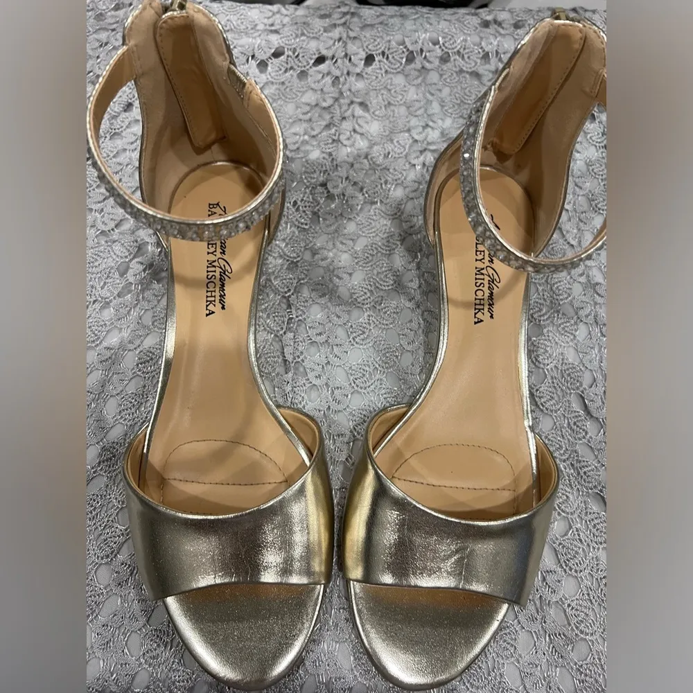 Badgley Mischka Jeweled Sandals Women’s Gold Size 7.5 Strappy Wedge Heel - Image 2