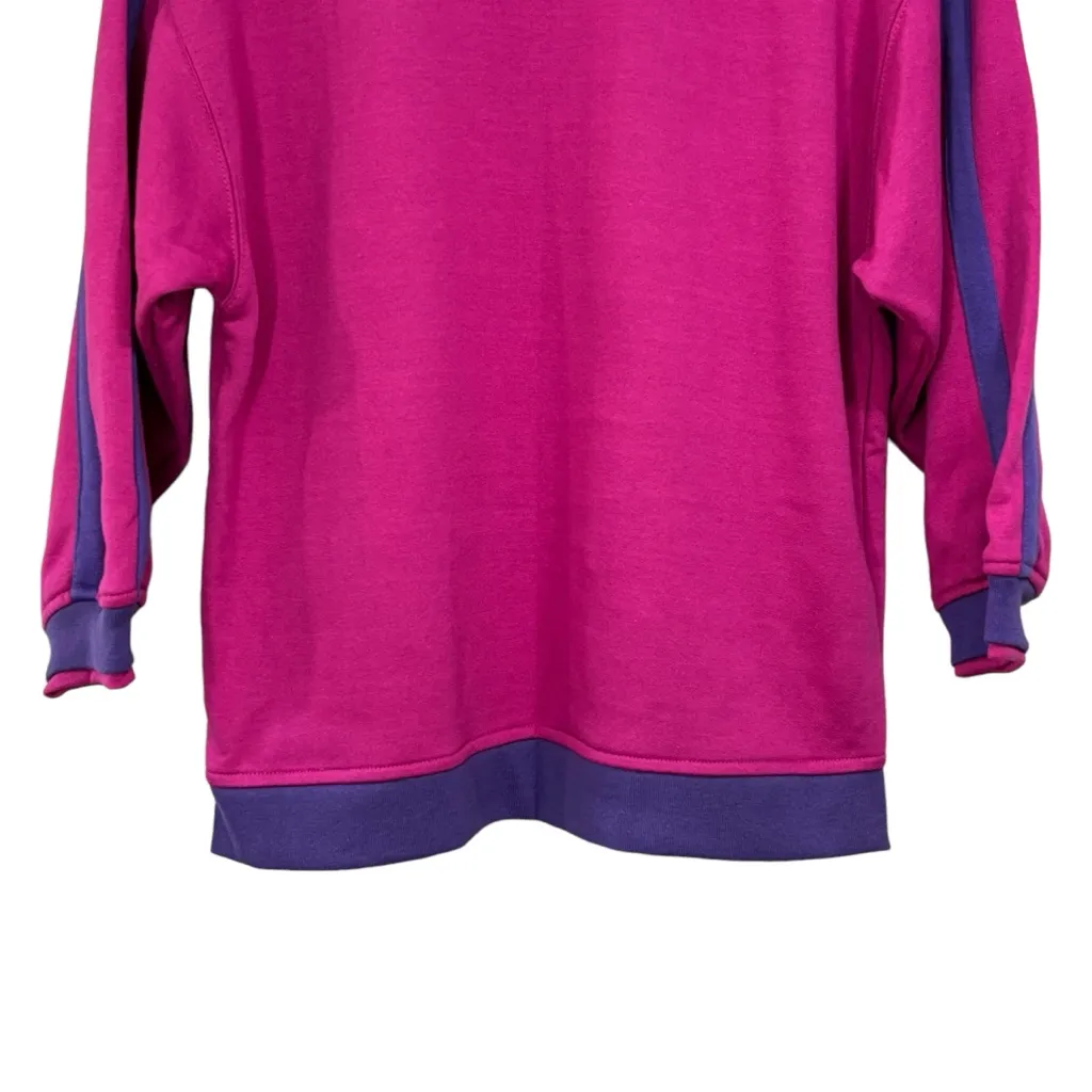 Vintage Deadstock Varsity Cheerleader Bear Sports Fuchsia Sweatshirt NWT Medium - Image 10