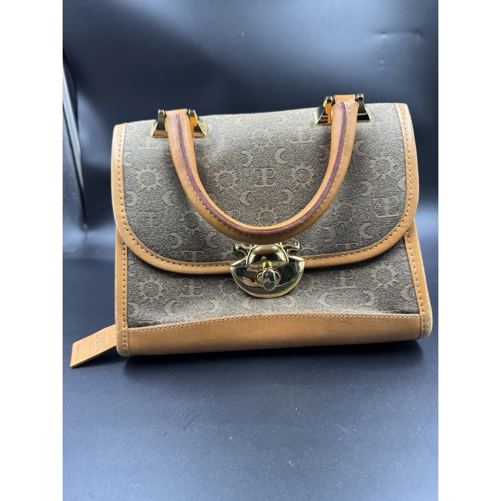 EL PORTAL Medium Leather - Image 2