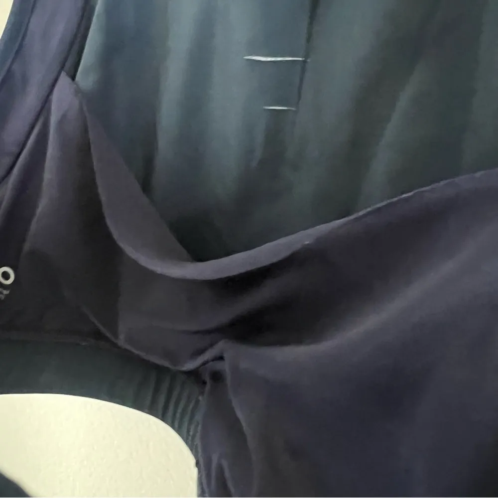 Alo Yoga  Ripped Warrior Bra in Eclipse Blue Small - Image 5