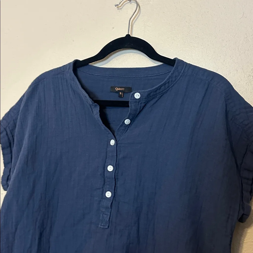 Quince 100% Organic Cotton Gauze Roll Sleeve Shirt in Indigo Blue Size Small - Image 5