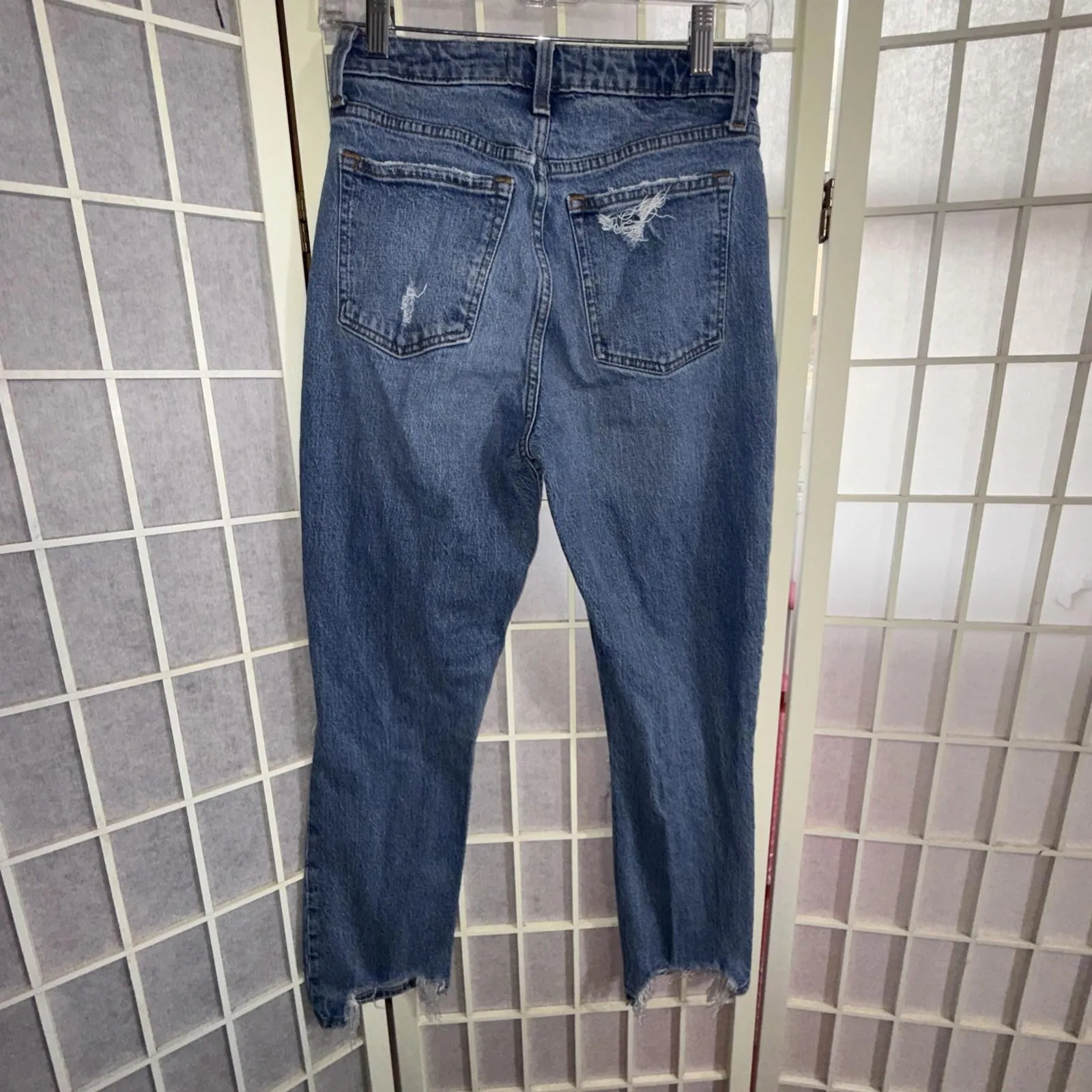 Abercrombie & Fitch Mom Jeans Womens 26 Blue Distressed Raw Hem High Rise Denim - Image 3