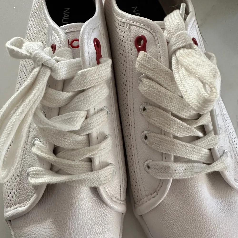 Nautica Lanyard Performance Red & White Women’s Sneakers, Size 9.5 - Image 5