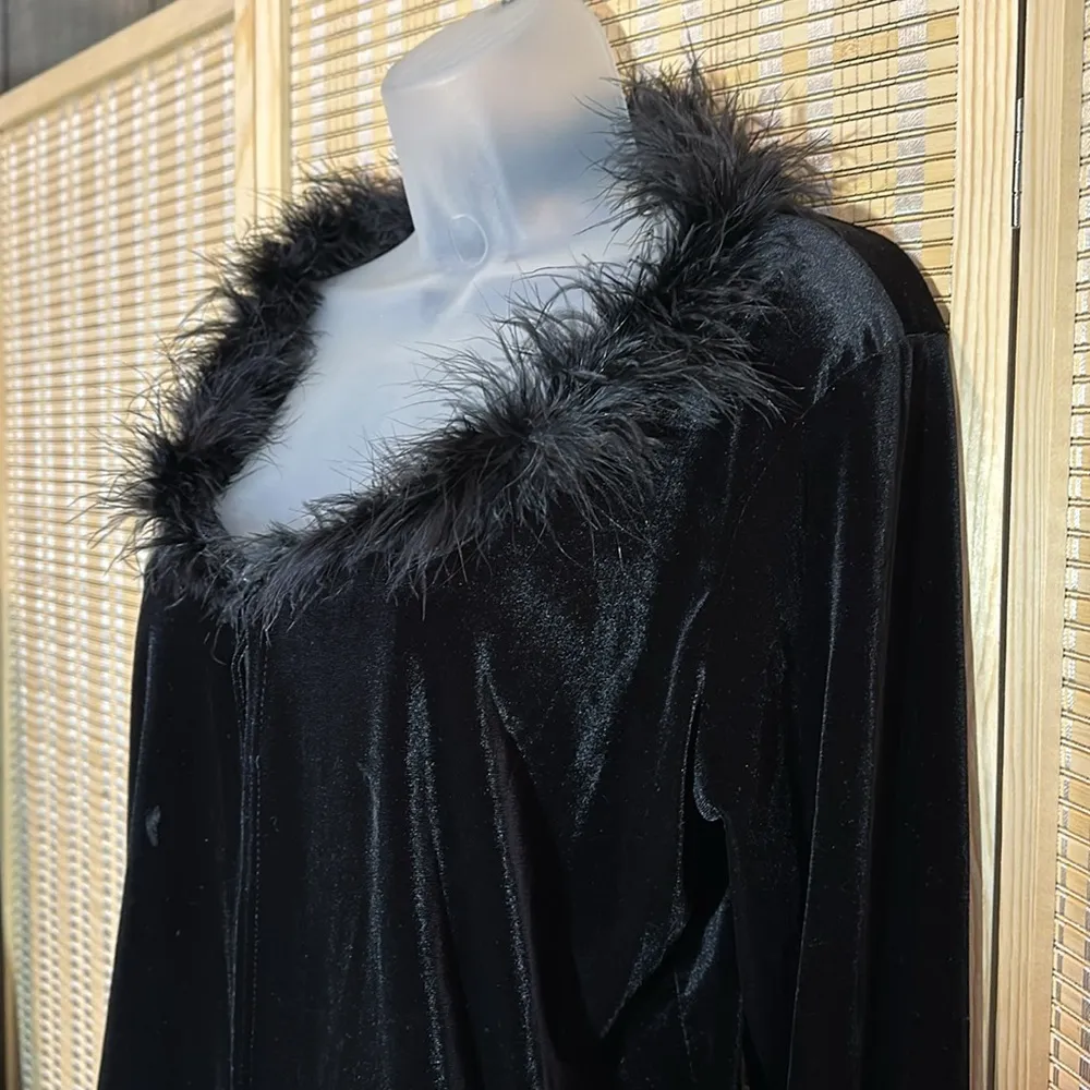 Pia Vintage 1980s Black Velvet Open Front Cardigan Faux Feather Collar XL - Image 6