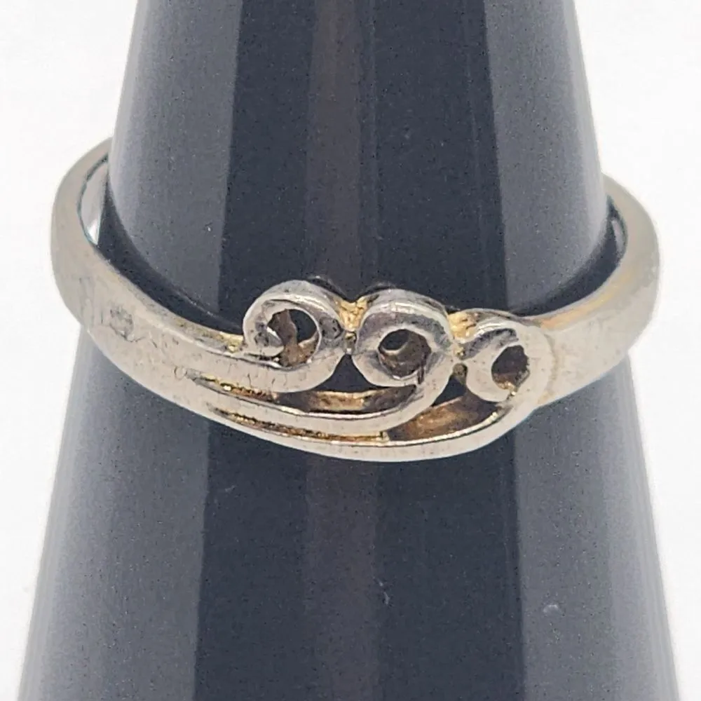 Sterling Silver Waves Adjustable Toe Ring Silver - Image 2