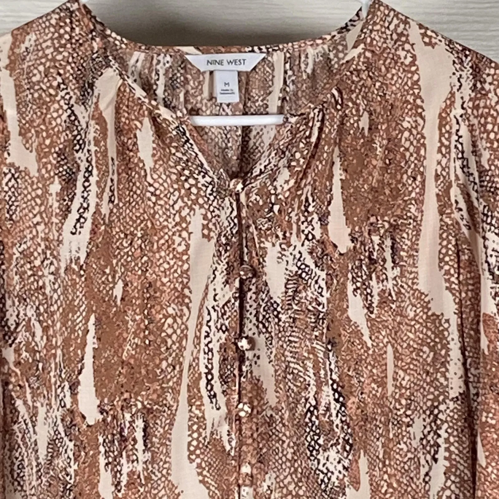 Nine West Blouse Womens Medium Brown Snake Print Button Front Long Sleeve Top - Image 2