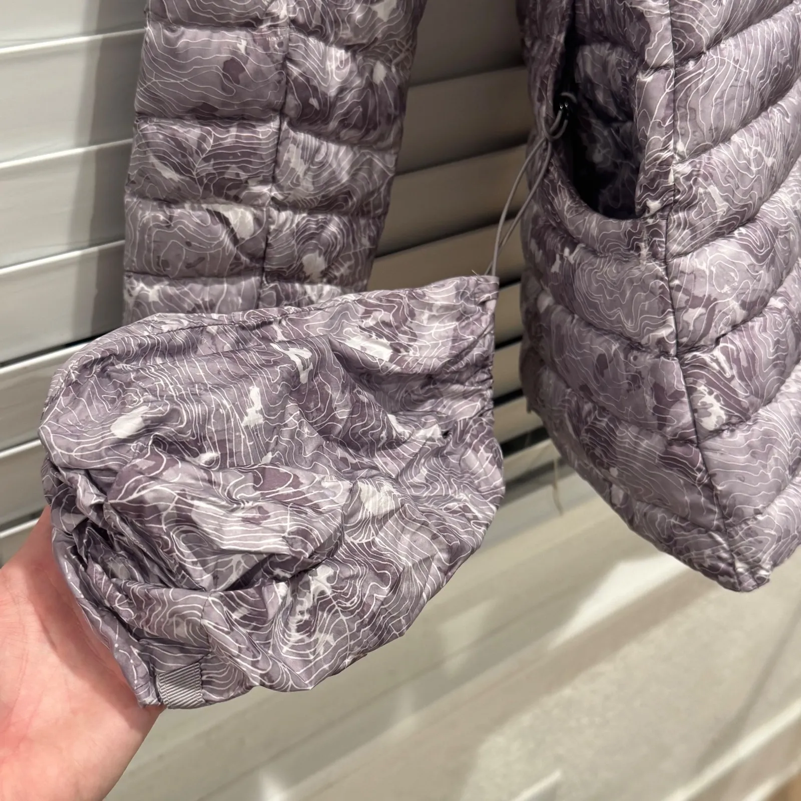 Lululemon Pack It Down Again Jacket Hooded Puffer 700 Down Lilac Purple Size 2‎ - Image 11