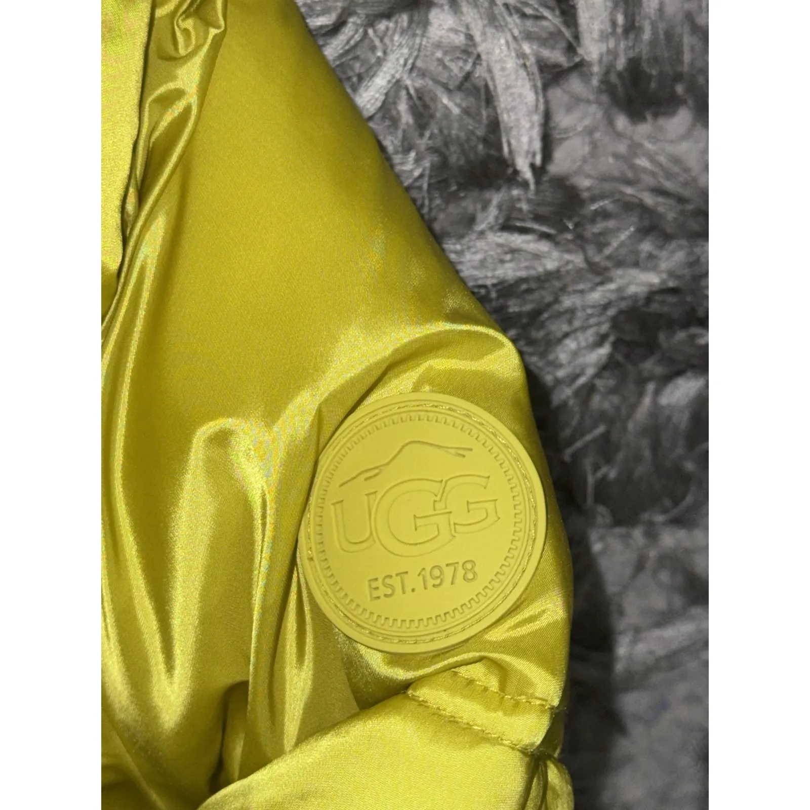 Ugg Coat Women Small Ronny Cropped Puffer Full Zip Hooded Thumb Holes‎ - Image 10