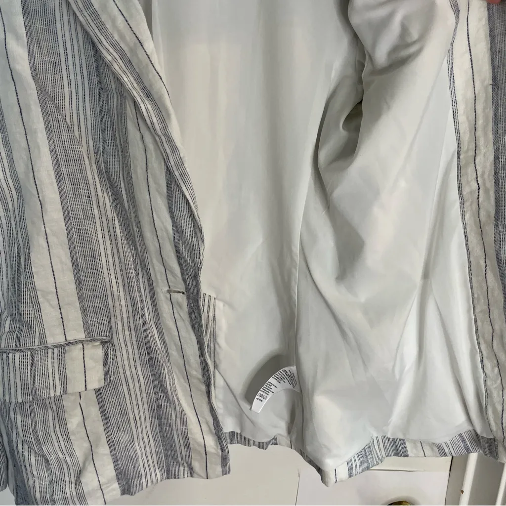 Voyageur By Mersea Striped Blue and White Women's Linen Blazer Size Small preppy - Image 5