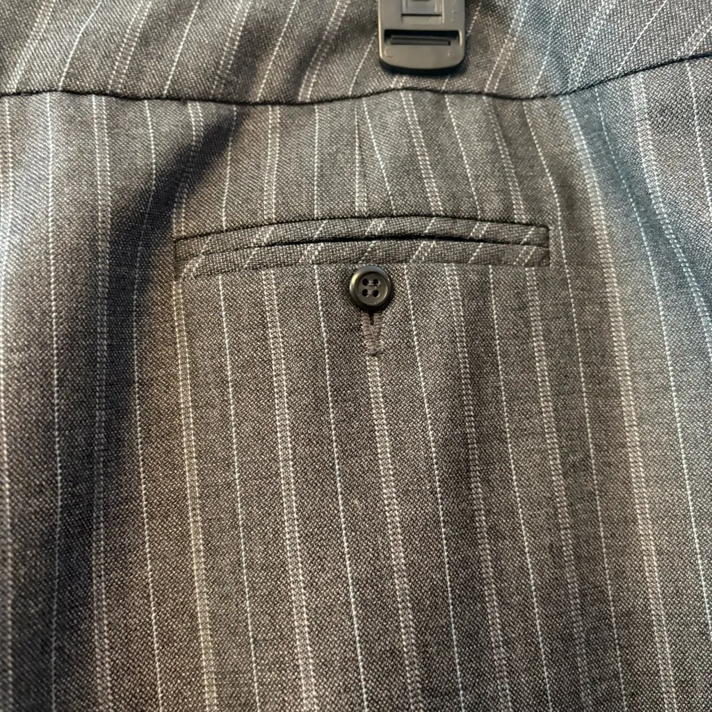 Pendleton 100% virgin wool gray white pinstripe dress pants size 18 - Image 14