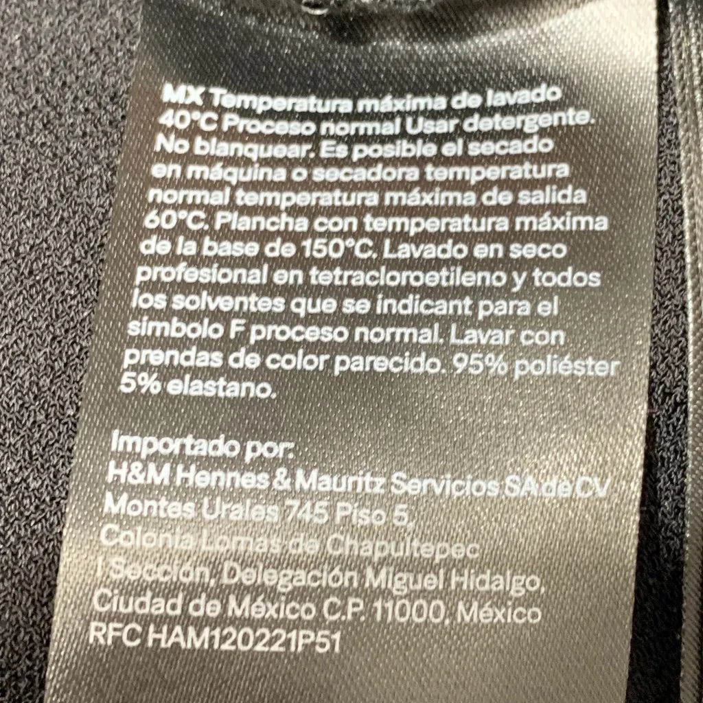 H&M Black Short Sleeve Blouse Women’s Size S Boat Neck Stretchy Polyester Top - Image 7