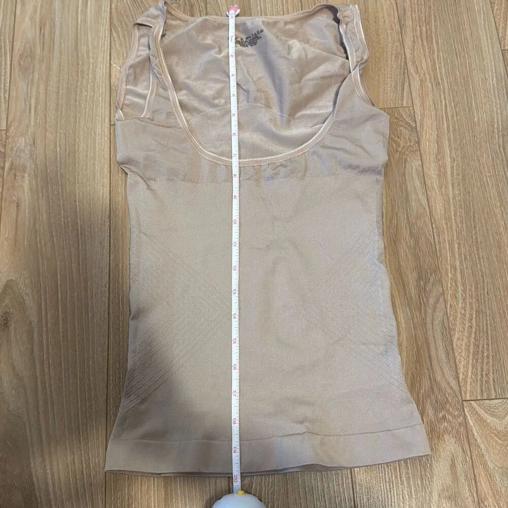 Bali shapewear tan top size medium - Image 4