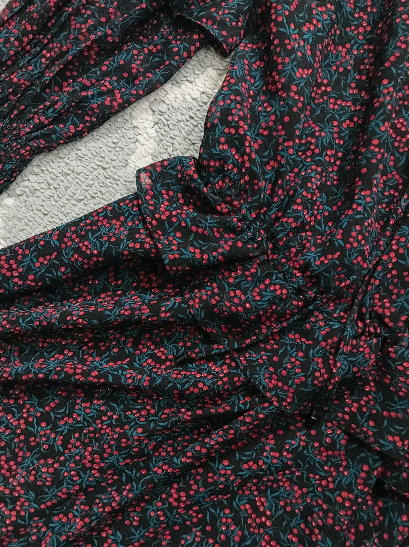 Holiday Print Ruffle Cinch Waist Mini Drszz - Image 6