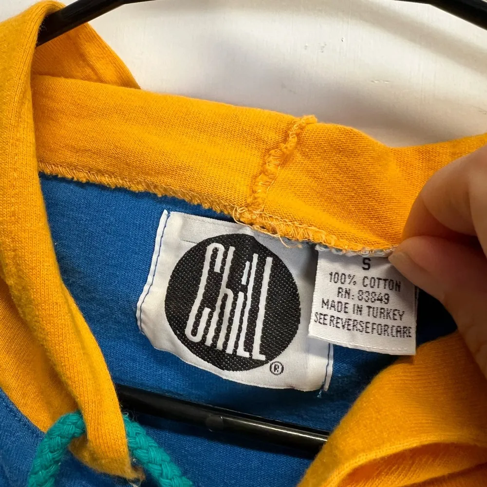 Colorful Hooded Pullover with Lace - Image 2