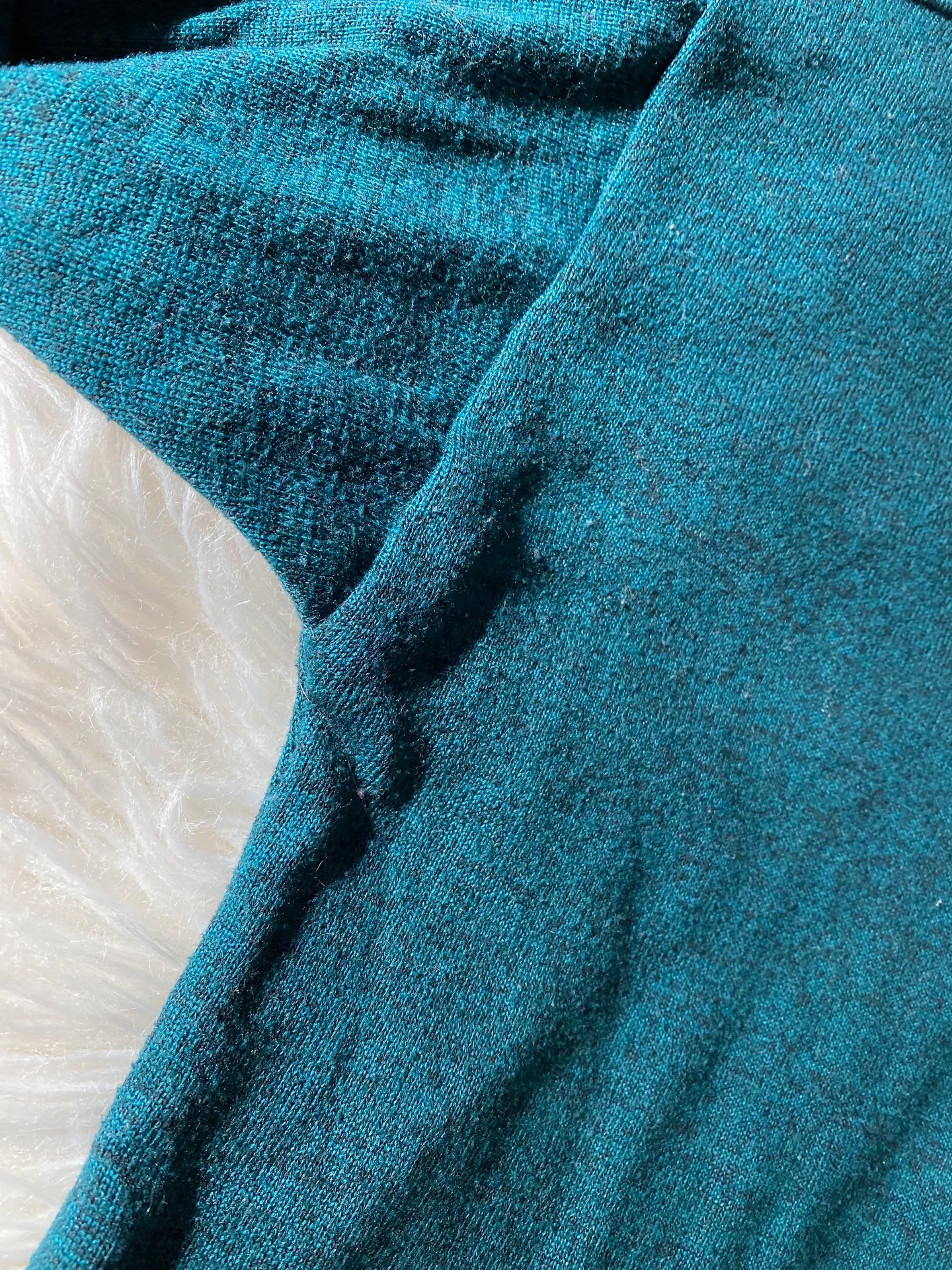 Sweater Pullover Hoodie - Image 5