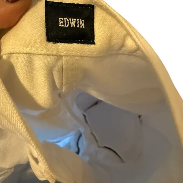 Edwin Convertible‎ Denim Shorts nwot White Size 26 - Image 6
