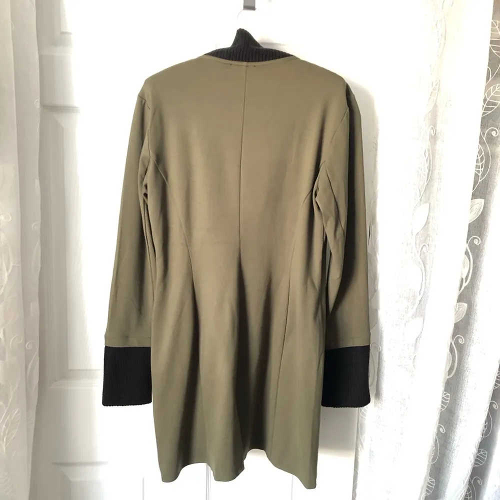 NWOT new Chic Olive Green Asymmetrical button Coat with knit collar & cuff sz 6 - Image 8