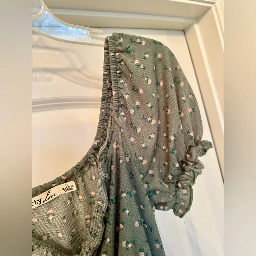 Liberty Love - Adorable Floral Dress with Ruffle Detail - Brand new, never worn! - Image 6