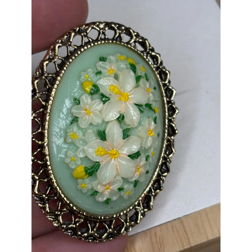Vintage Oval Floral Brooch With Hand - Image 4