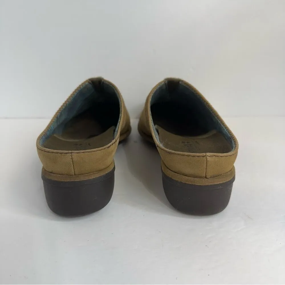 Timberland Comforia Suede Leather Mules Clogs Women's Size 6.5 tan - Image 5