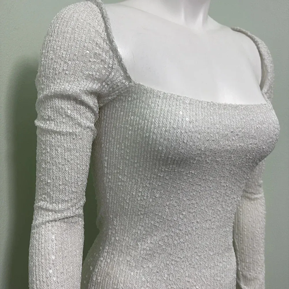 Lucy in the Sky Long Sleeve Sequins Dress - Image 4