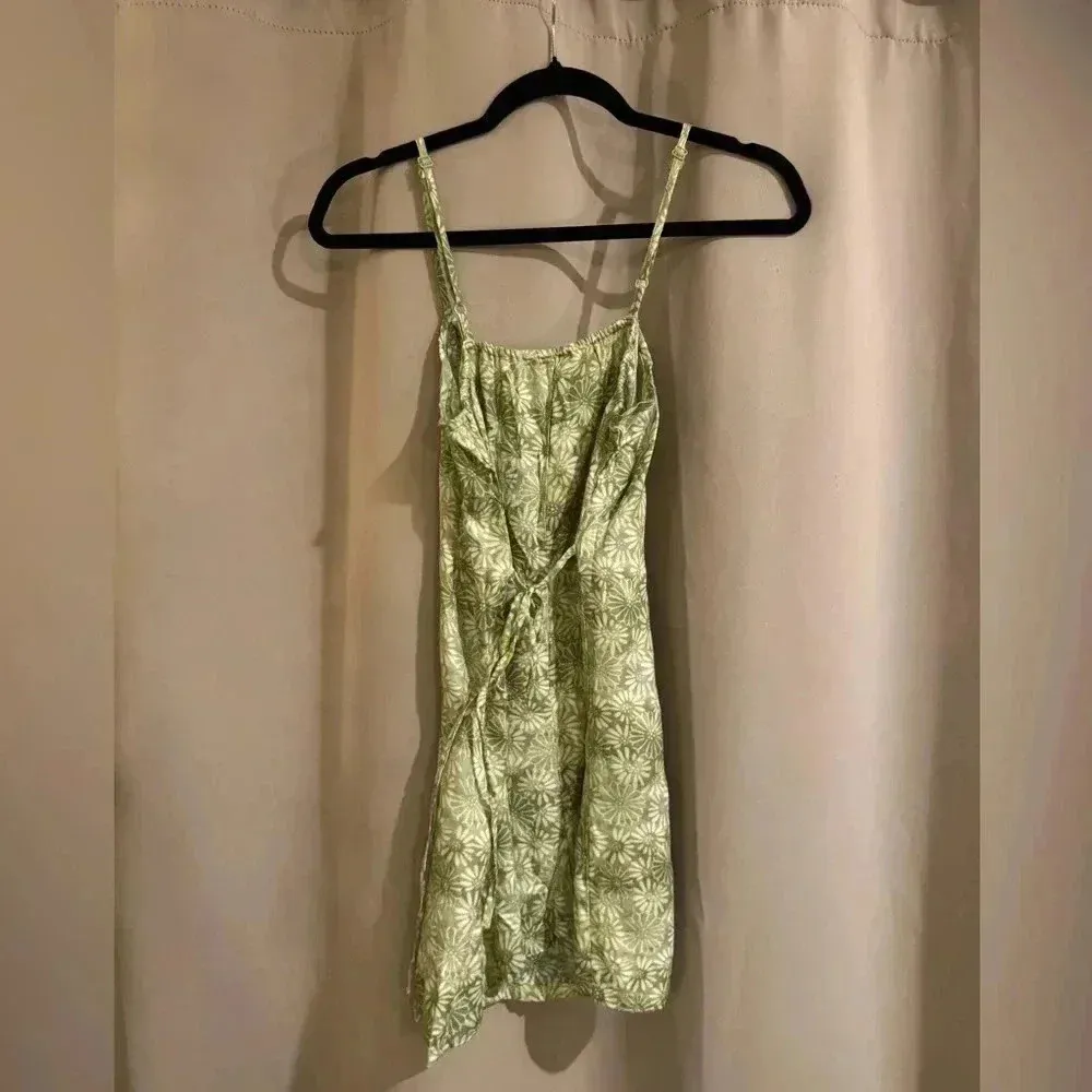 Women’s NWT Green American Eagle Dress - Image 2