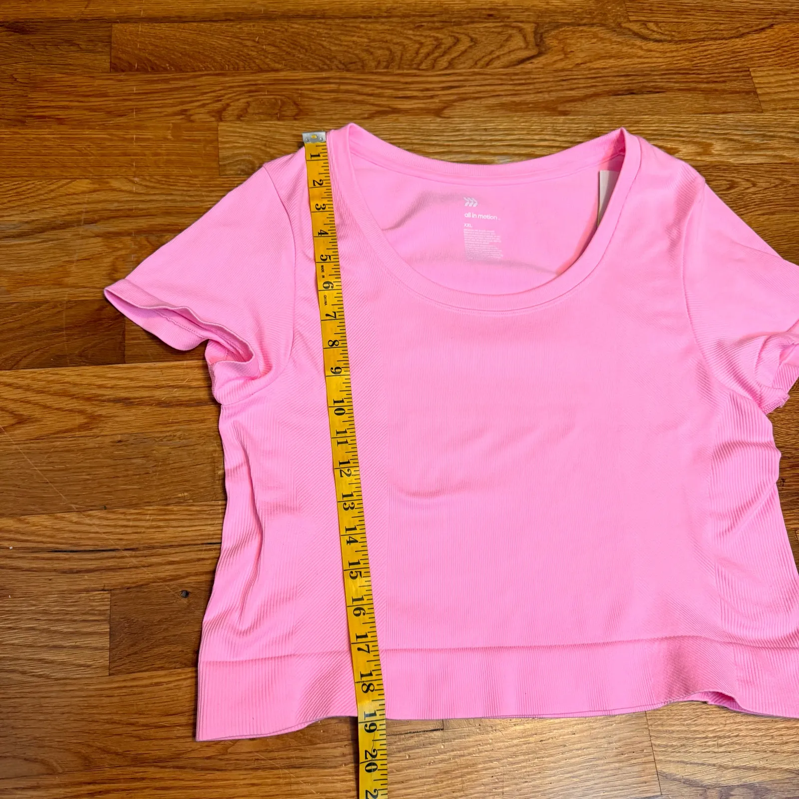 All in Motion Women’s XXL Pink Nylon Ribbed Short Sleeve Athletic Top Sporty - Image 4