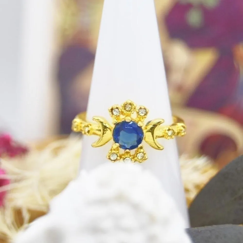 Boho Crystal Moon Ring Gold - Image 4