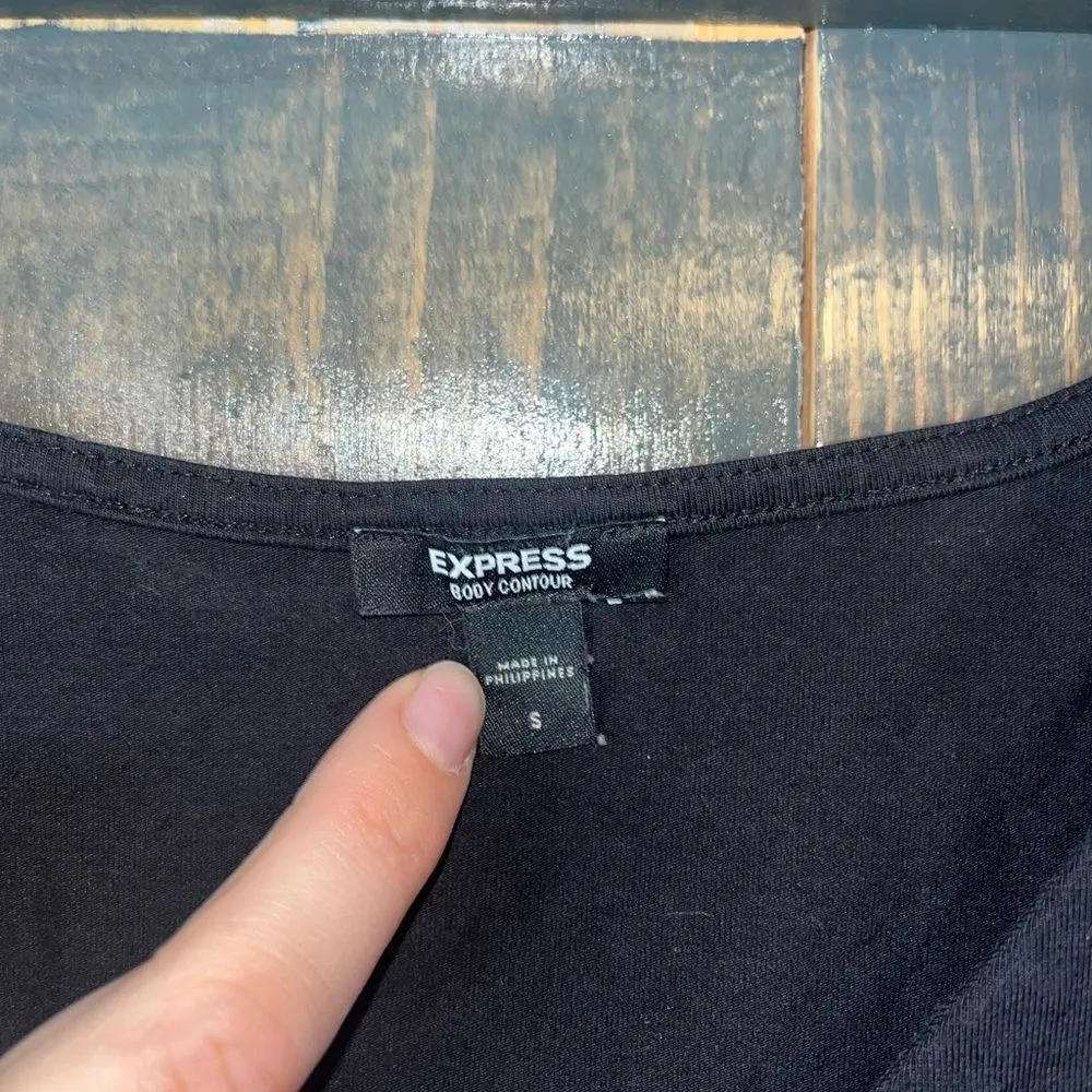 Classic Black V-Neck Sleeveless Tank Top Blouse Basic Essential Layering Cami‎ - Image 4