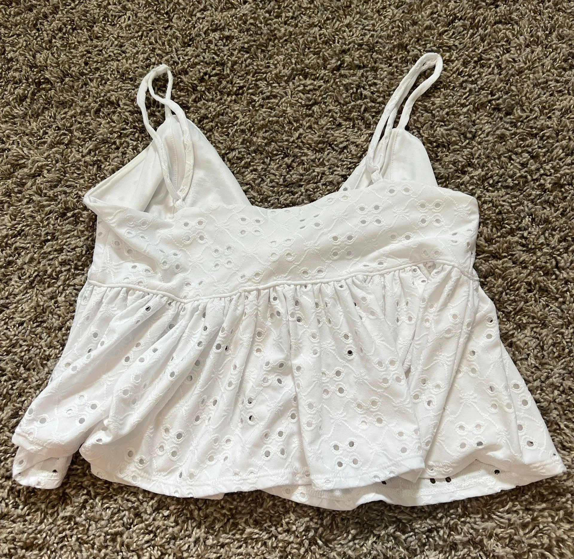 Garage White Eyelet Tank - Image 2