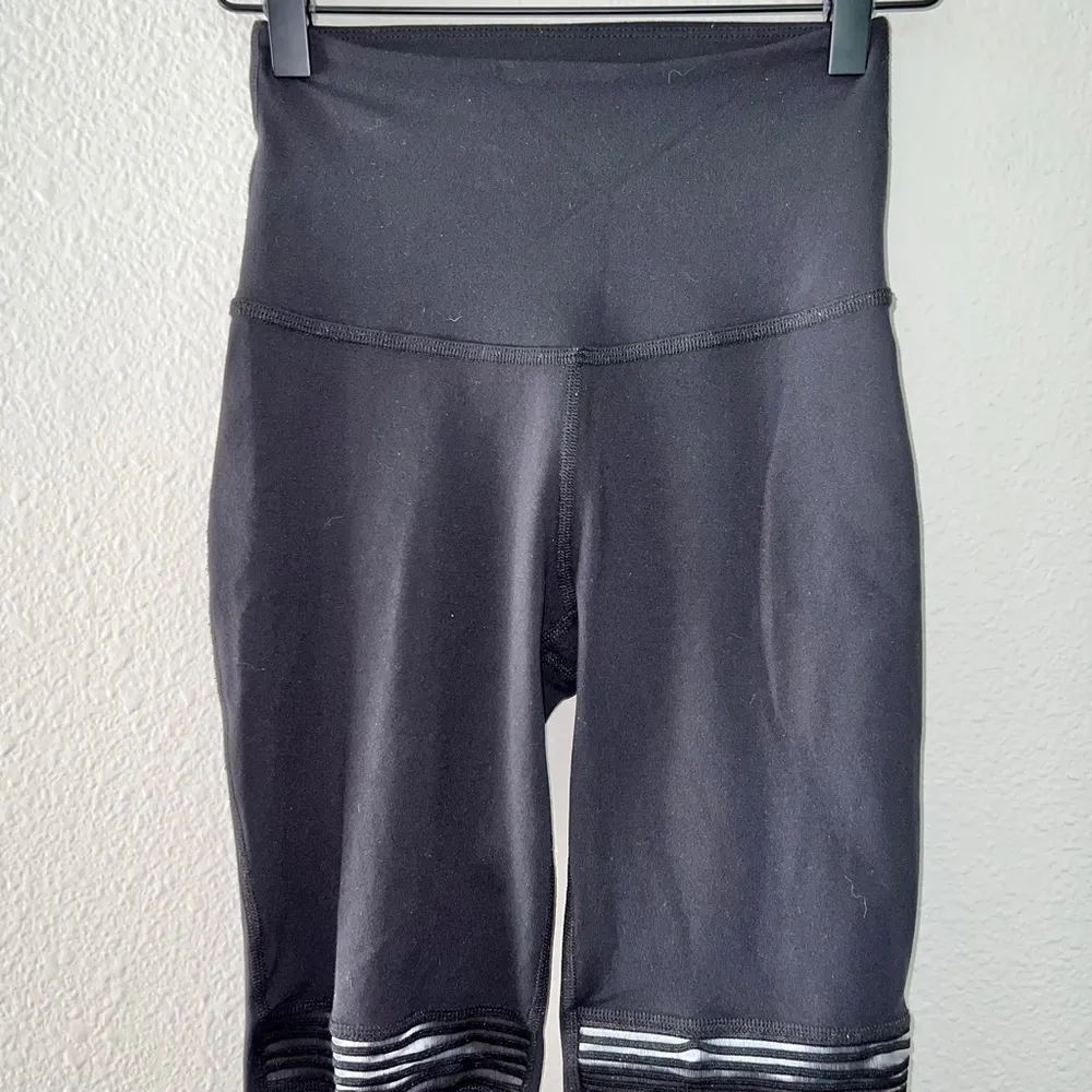 Beyond Yoga Mirage High Waisted Midi Legging in Jet Black Size XS - Image 2