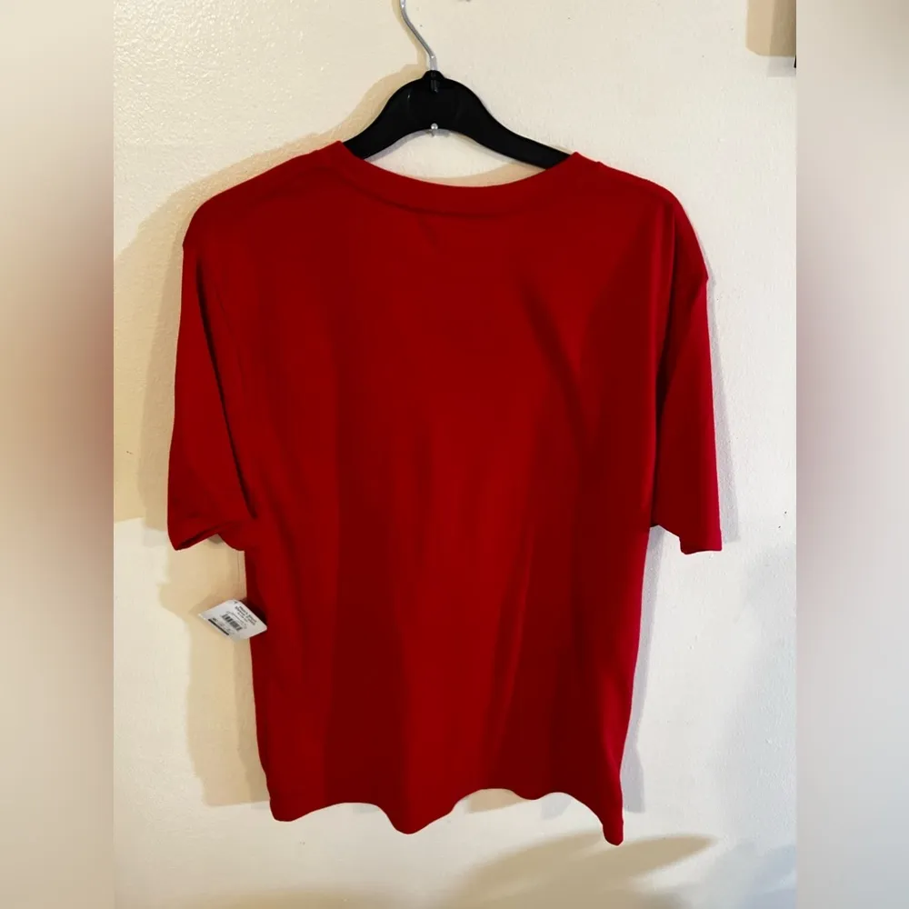 Ugly Christmas Men's 'Gold Buckle Santa' Short Sleeve T-Shirt Red Size M (38-40) - Image 9