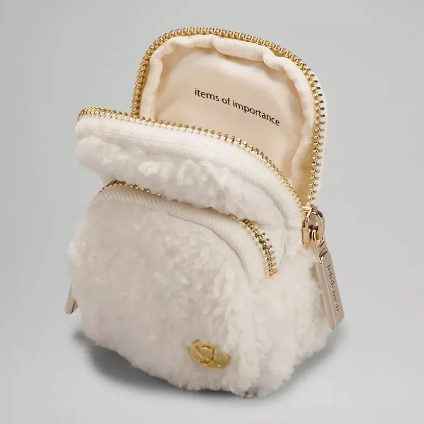 Lululemon Nano Clip On Backpack Fleece - Image 11