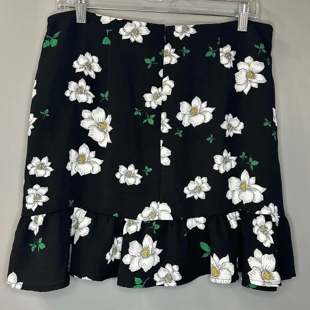 Bar III Skirt Women's Ruffled Floral Print Mini Skirt Black Size 8 - Image 4