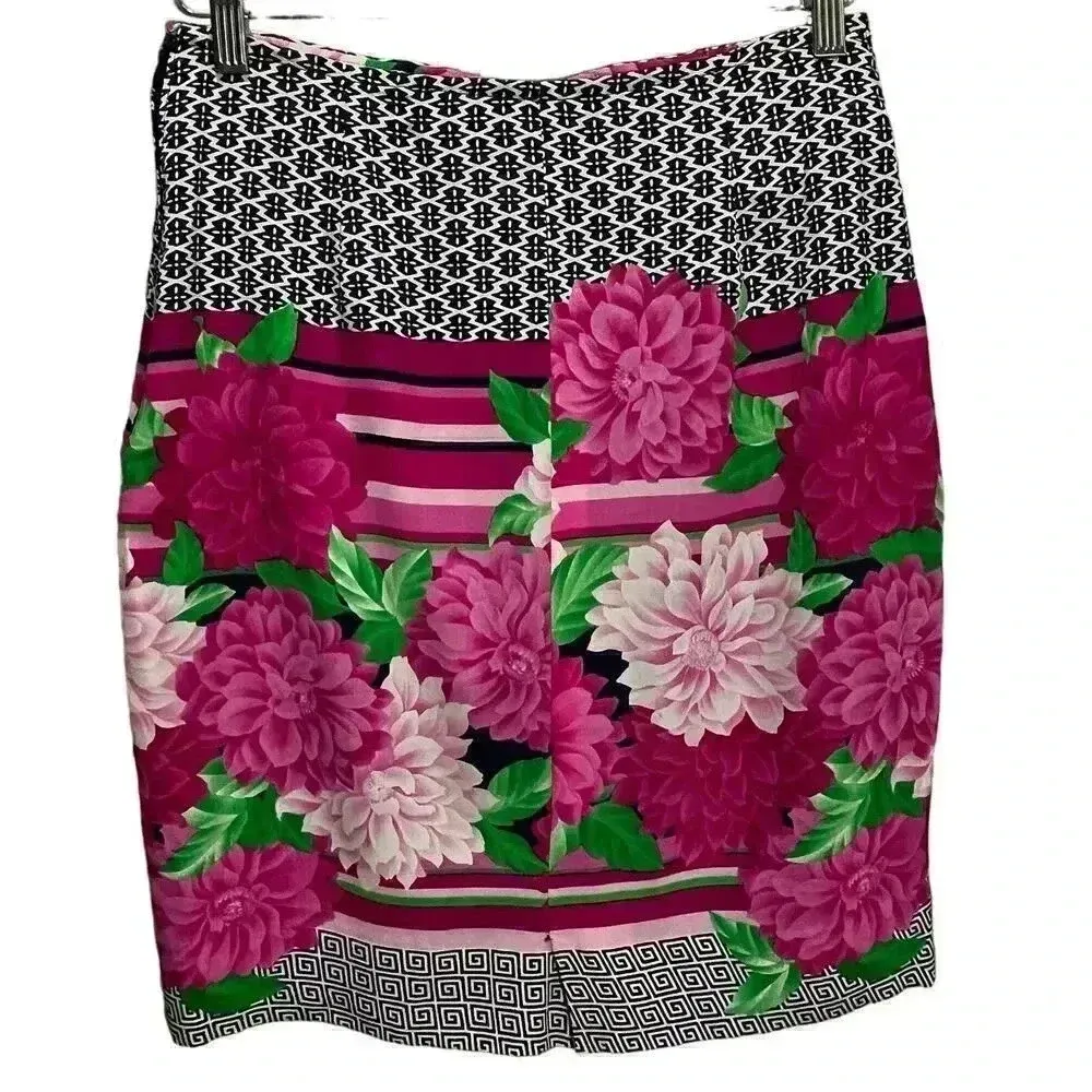 Ginny Neiman Marcus Women’s‎ Vintage 100% Silk Floral Pencil Mini Skirt Small - Image 2