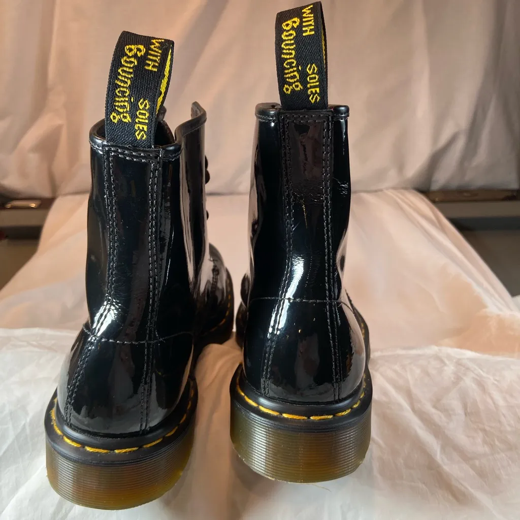 Doc‎ Martens 1460 Patent Leather Lace Up Boots women’s size 10, Men’s size 9 - Image 5