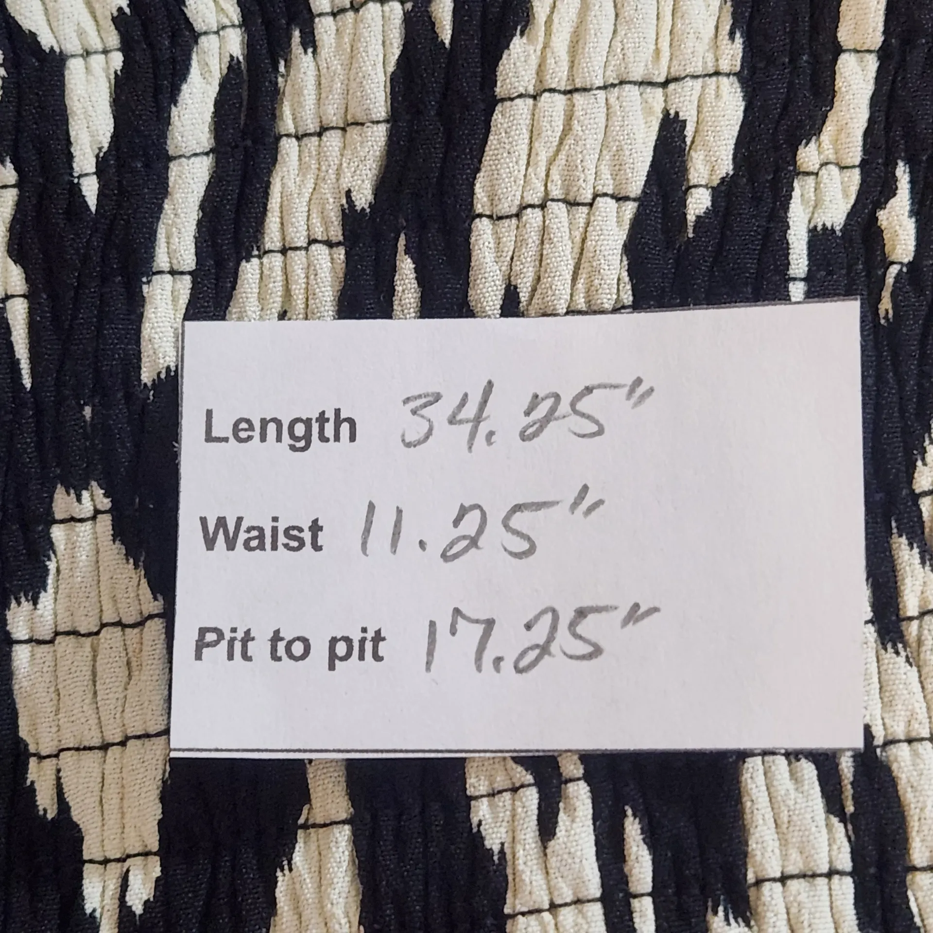 Macaron Black and Cream Print Blouson Mini Dress with Smocking Size Medium - Image 2