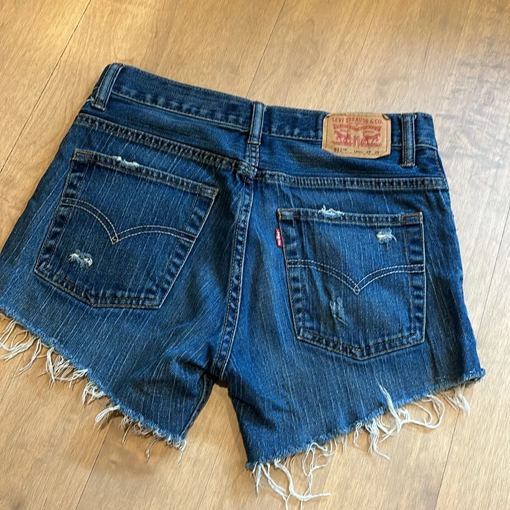 511 slim fit denim cut off jean shorts - Image 5